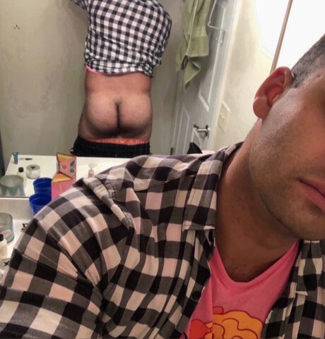 Foto di nudo di fuga di OnlyFans di 