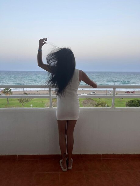 Foto di nudo di fuga di OnlyFans di Arya