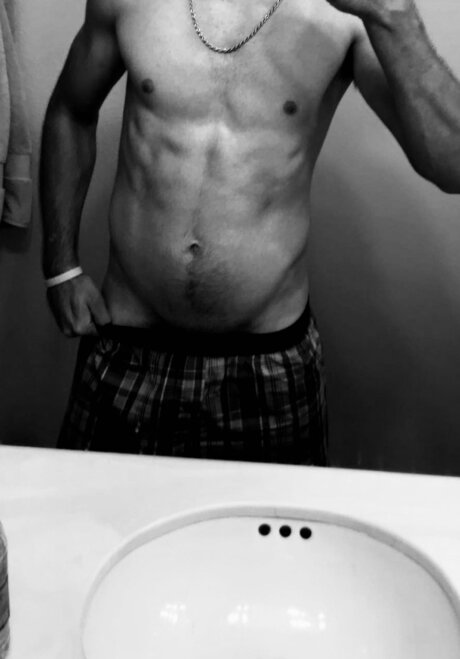 Foto di nudo di fuga di OnlyFans di Eljefe