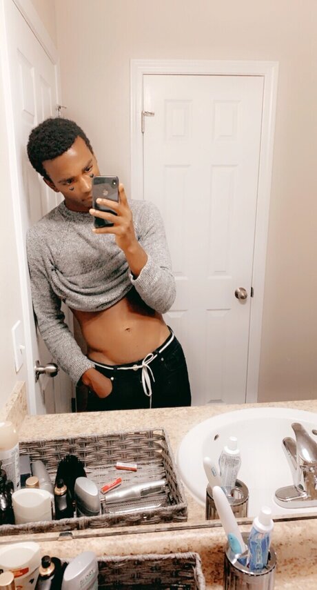 Foto di nudo di fuga di OnlyFans di Gabriel