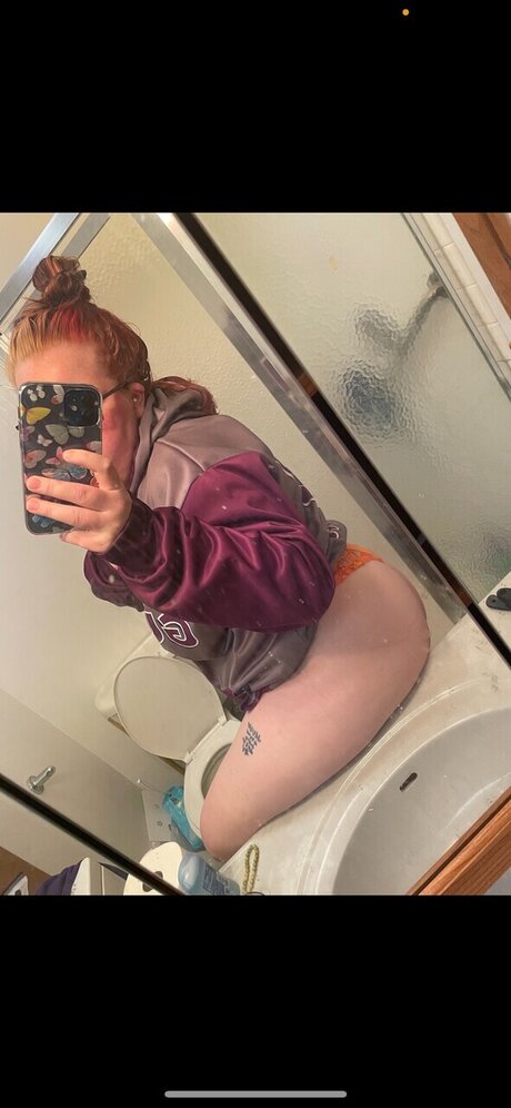 Foto di nudo di fuga di OnlyFans di Teigh