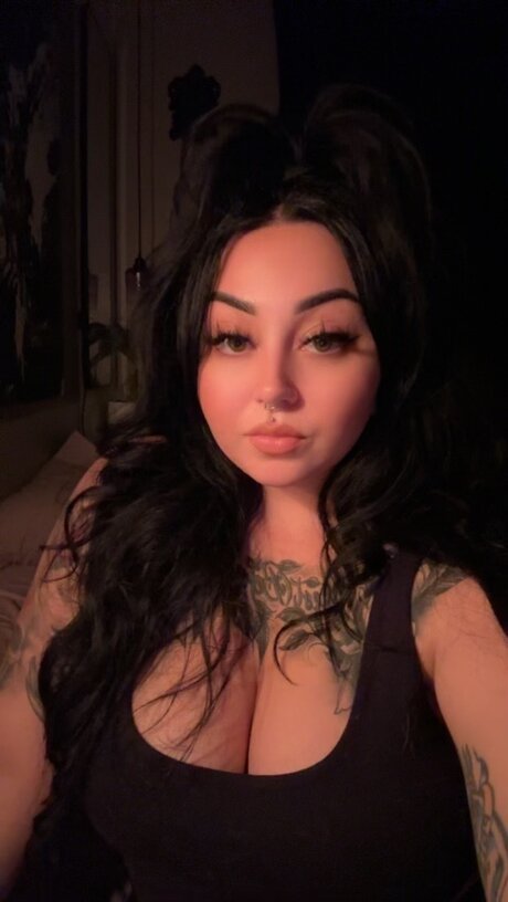 Foto di nudo di fuga di OnlyFans di Rose