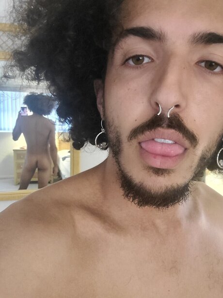 Foto di nudo di fuga di OnlyFans di Anthony Price