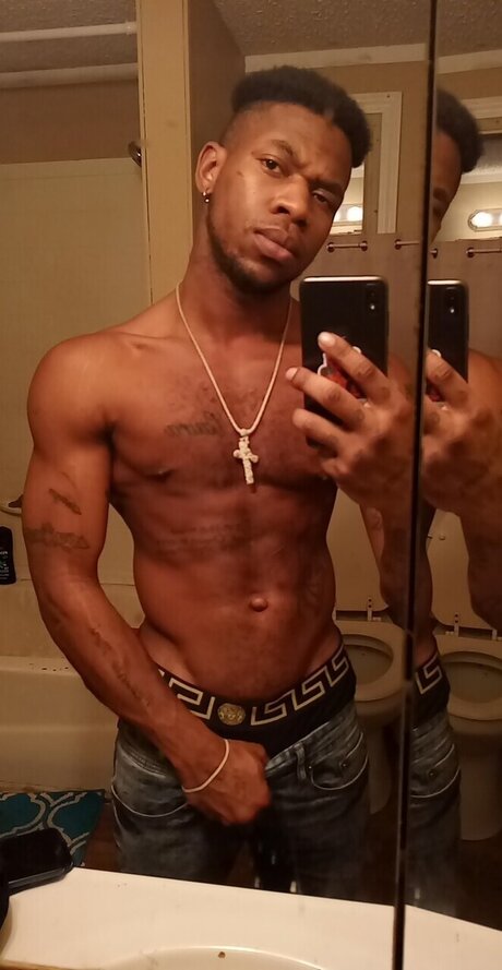 Foto di nudo di fuga di OnlyFans di Quai Fuego