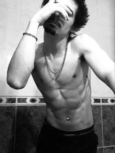 Foto di nudo di fuga di OnlyFans di Goncas