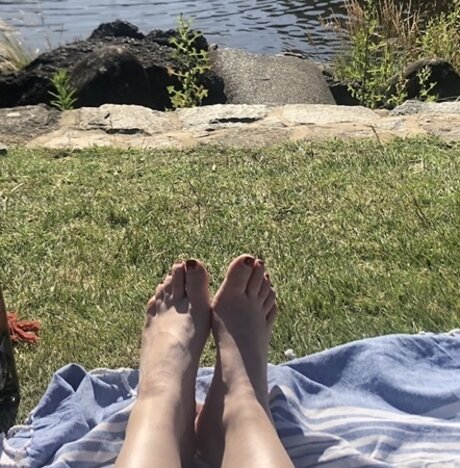 Foto di nudo di fuga di OnlyFans di Elly