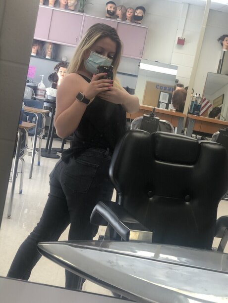 Foto di nudo di fuga di OnlyFans di Lindsay