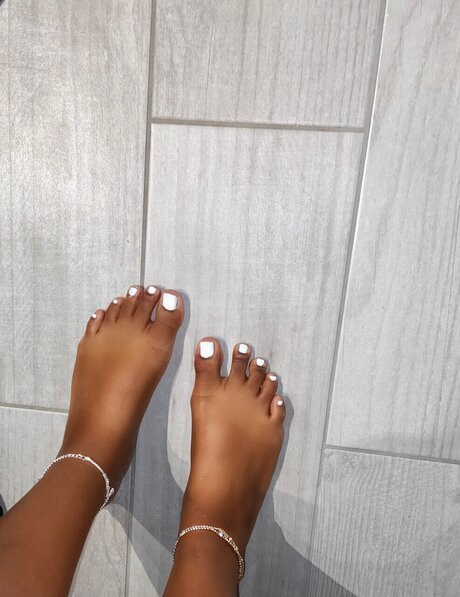 Foto di nudo di fuga di OnlyFans di Prettytoes9789