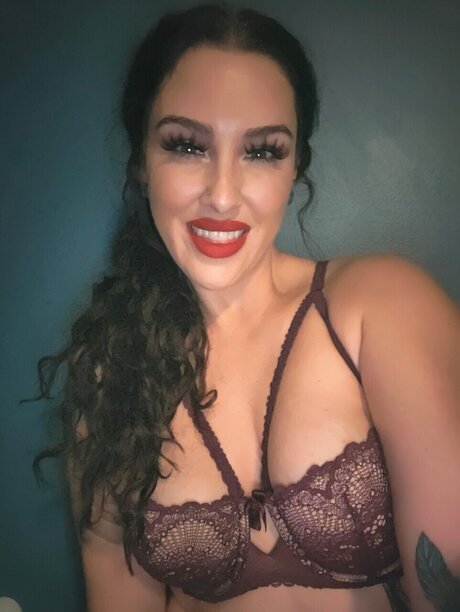 Foto di nudo di fuga di OnlyFans di Mandapanda
