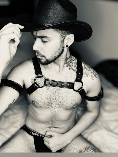 Foto di nudo di fuga di OnlyFans di Adamxxx