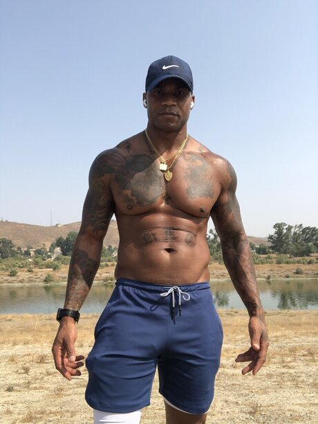 Foto di nudo di fuga di OnlyFans di Sirkt357