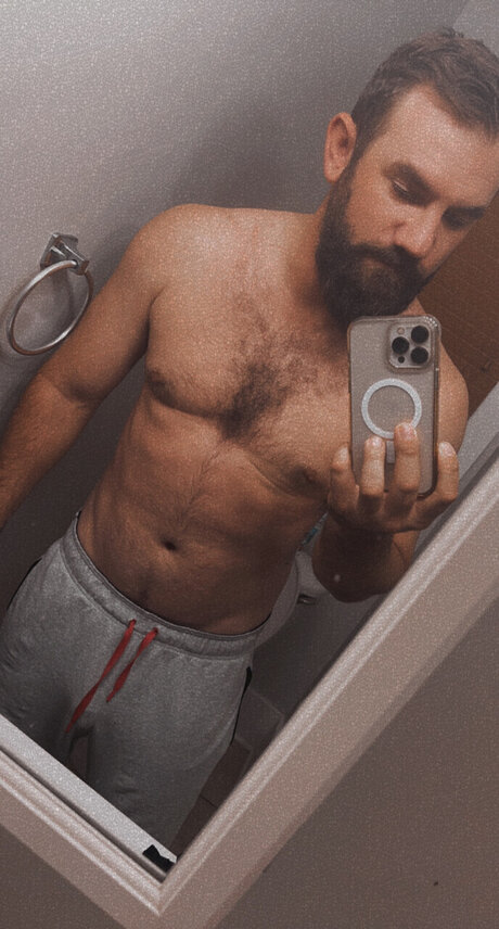 Foto di nudo di fuga di OnlyFans di Niko