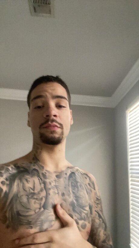 Foto di nudo di fuga di OnlyFans di Unrated Netflix