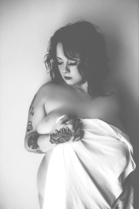 Foto di nudo di fuga di OnlyFans di Cecelia