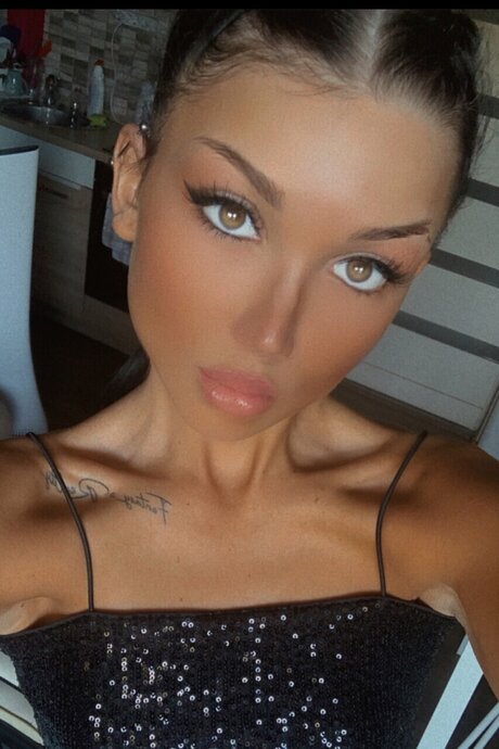 Foto di nudo di fuga di OnlyFans di Barbie