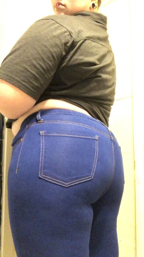 Foto di nudo di fuga di OnlyFans di Jess