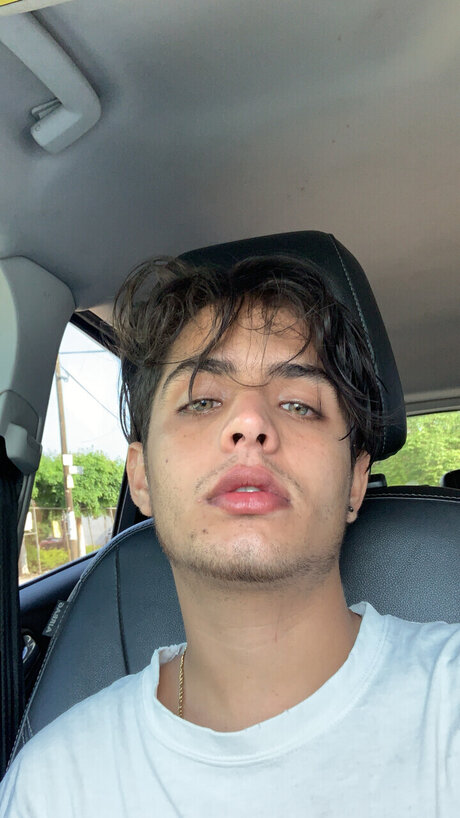 Foto di nudo di fuga di OnlyFans di Gabrielo