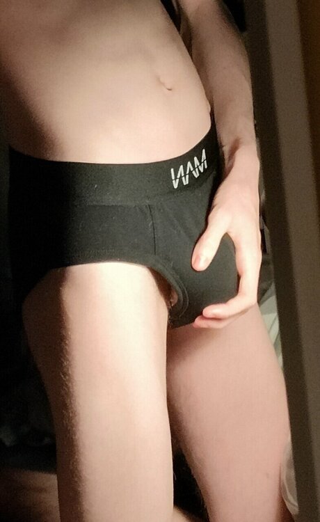 Foto di nudo di fuga di OnlyFans di Alex Magin