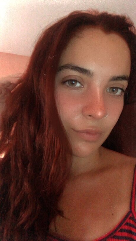 Foto di nudo di fuga di OnlyFans di Mara