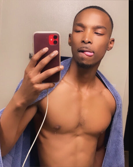 Foto di nudo di fuga di OnlyFans di Sscrapp