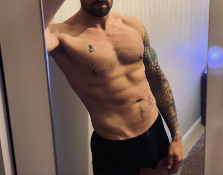 Foto di nudo di fuga di OnlyFans di King Barn
