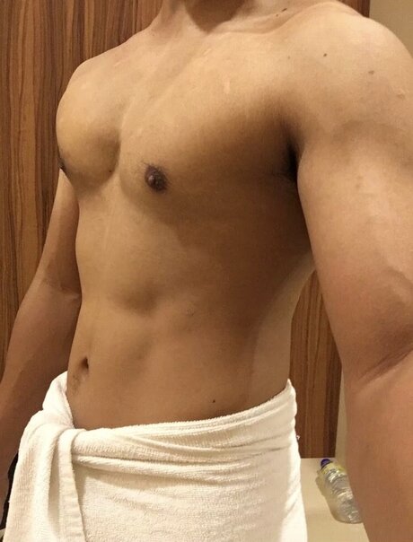 Foto di nudo di fuga di OnlyFans di Adam8t8