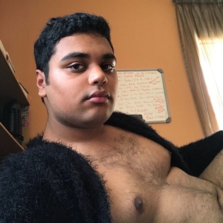 Foto di nudo di fuga di OnlyFans di Djinn