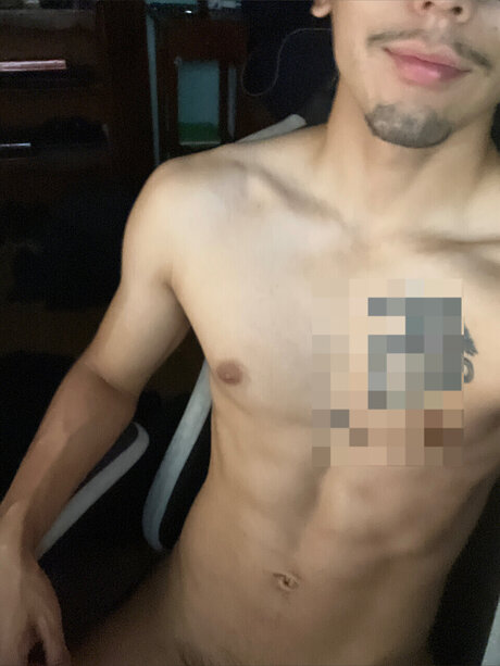 Foto di nudo di fuga di OnlyFans di Snowonb