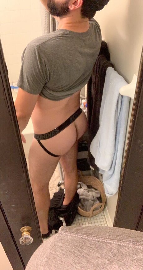 Foto di nudo di fuga di OnlyFans di Marco