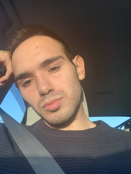 Foto di nudo di fuga di OnlyFans di Marc