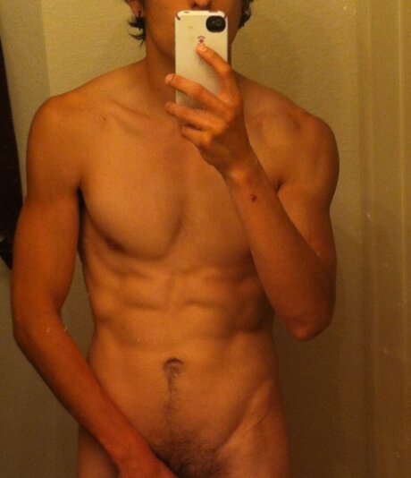 Foto di nudo di fuga di OnlyFans di Dirtymanchez