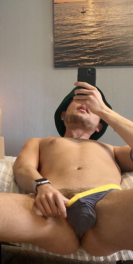 Foto di nudo di fuga di OnlyFans di Jakob