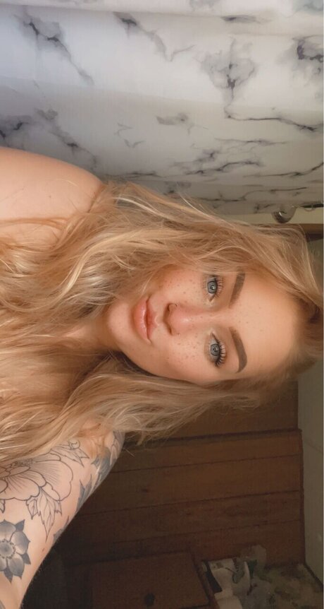 Foto di nudo di fuga di OnlyFans di Savannah Rockhold