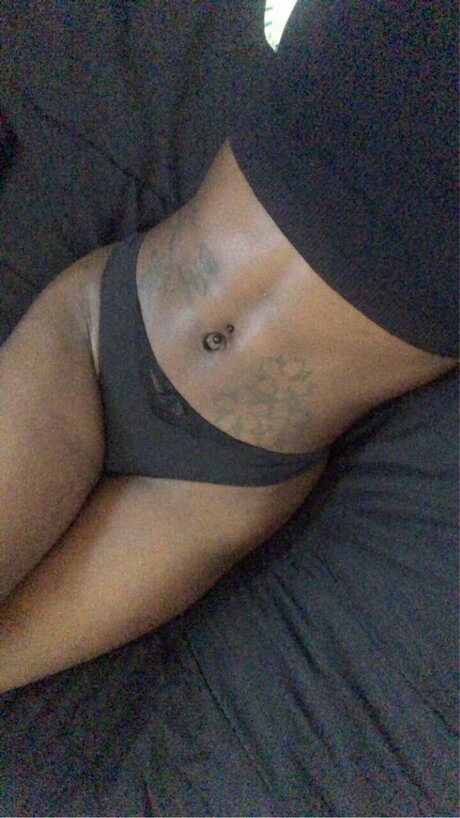Foto di nudo di fuga di OnlyFans di Legz
