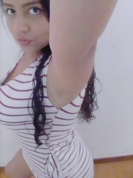 Foto di nudo di fuga di OnlyFans di Damarislove