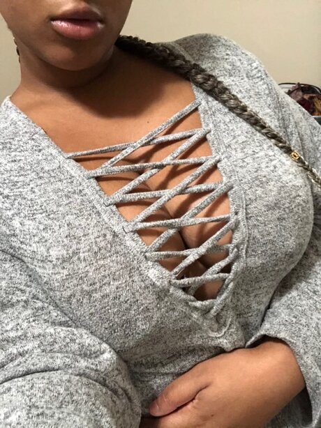 Foto di nudo di fuga di OnlyFans di Tisha Johnson