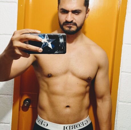 Foto di nudo di fuga di OnlyFans di Nachou