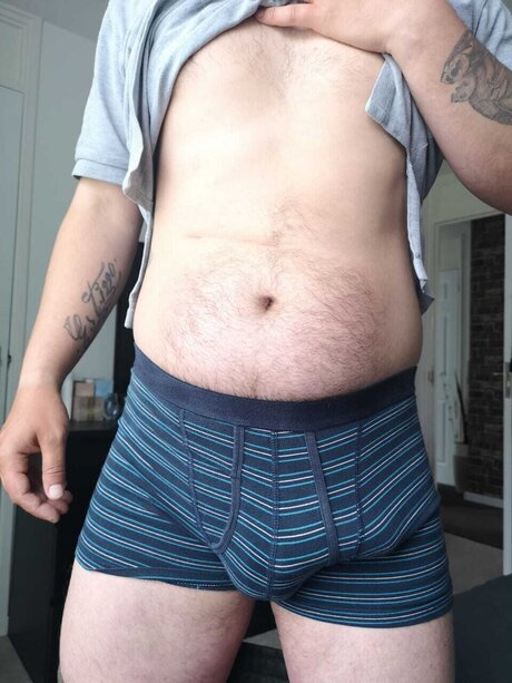 Foto di nudo di fuga di OnlyFans di Mr1990