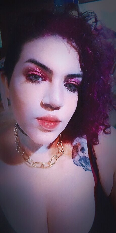 Foto di nudo di fuga di OnlyFans di Vampirinha