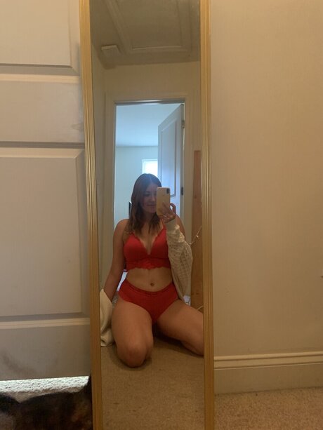 Foto di nudo di fuga di OnlyFans di Ellie