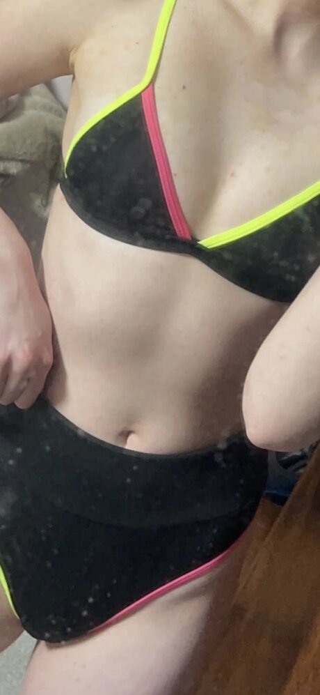 Foto di nudo di fuga di OnlyFans di Becca