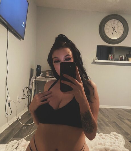 Foto di nudo di fuga di OnlyFans di Dallas