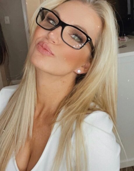 Foto di nudo di fuga di OnlyFans di Bridget