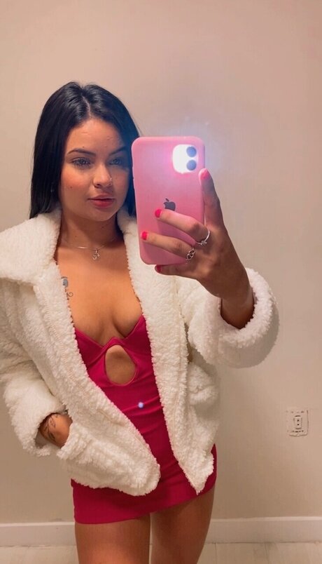 Foto di nudo di fuga di OnlyFans di Vitoria Gomes