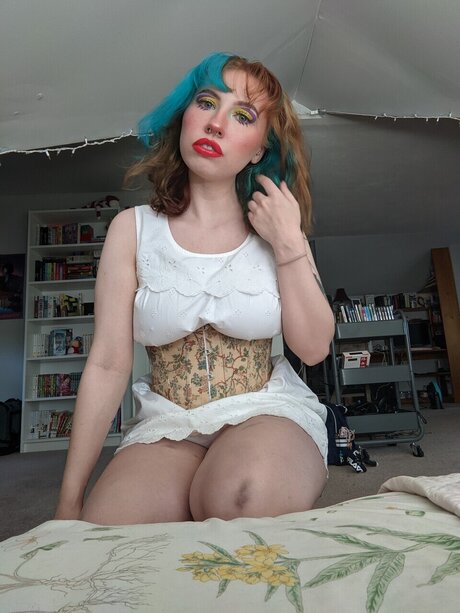 Foto di nudo di fuga di OnlyFans di Lemon Honey