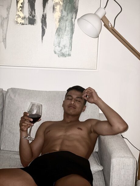 Foto di nudo di fuga di OnlyFans di Antonio