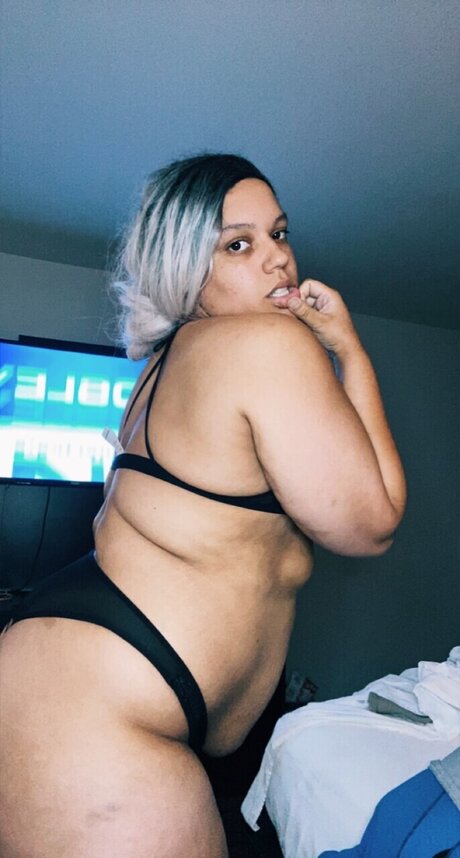 Foto di nudo di fuga di OnlyFans di Naughtycutebabe01