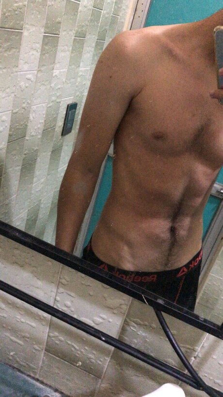 Foto di nudo di fuga di OnlyFans di Abraham Jimnez