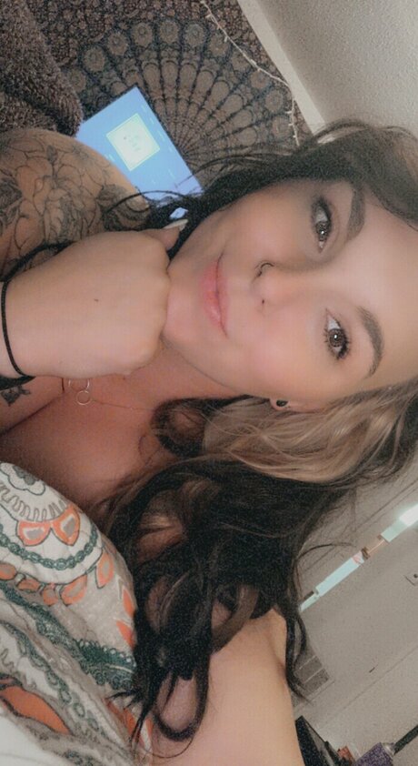 Foto di nudo di fuga di OnlyFans di Aria Rose 