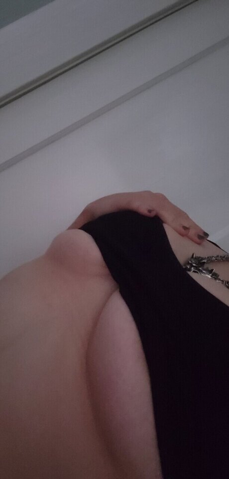 Foto di nudo di fuga di OnlyFans di Alyssa Eiss